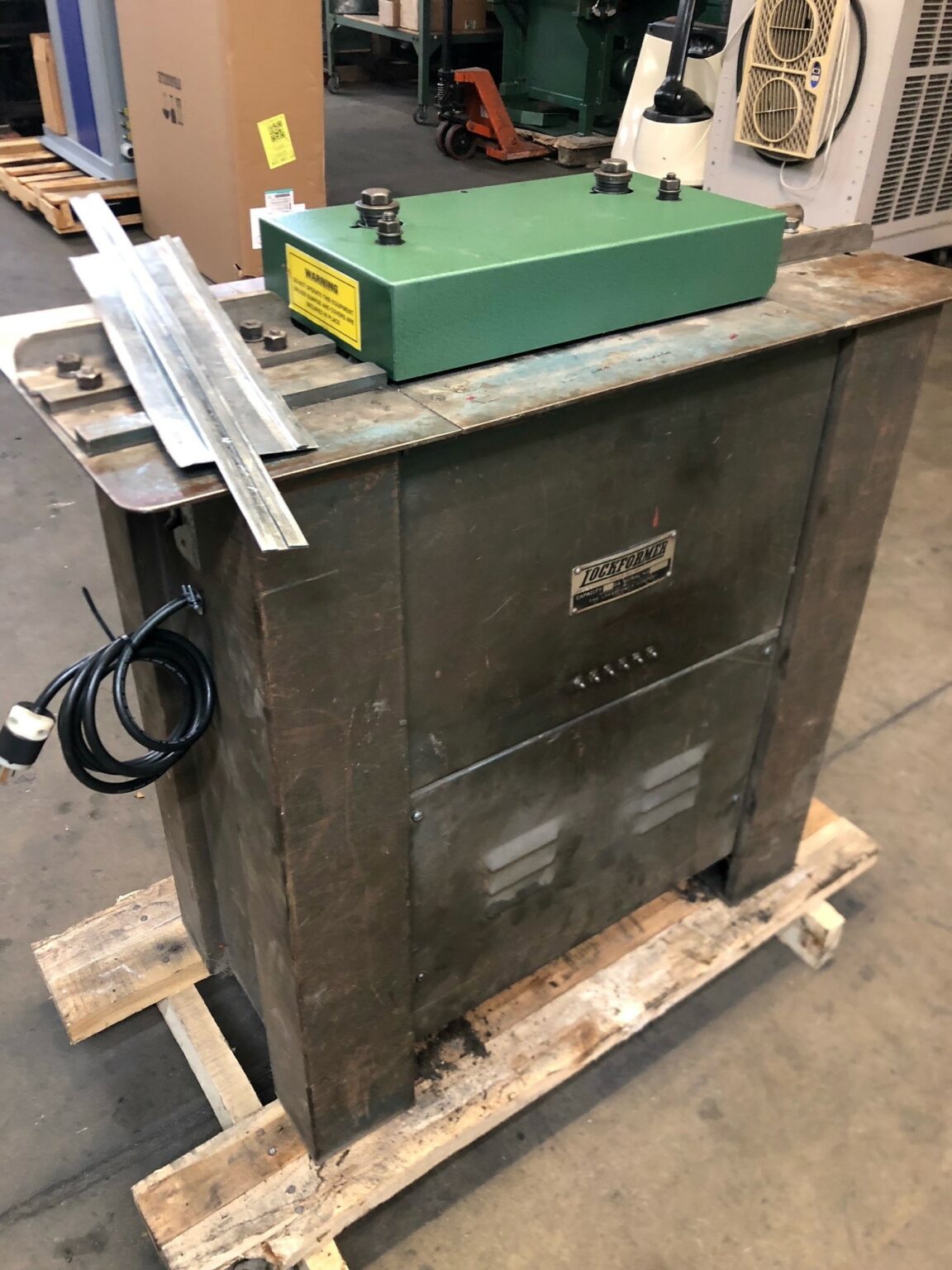 TK S&Drive Plus Cleat Former (5HP,230/3/60) TAAG Industries Corp.