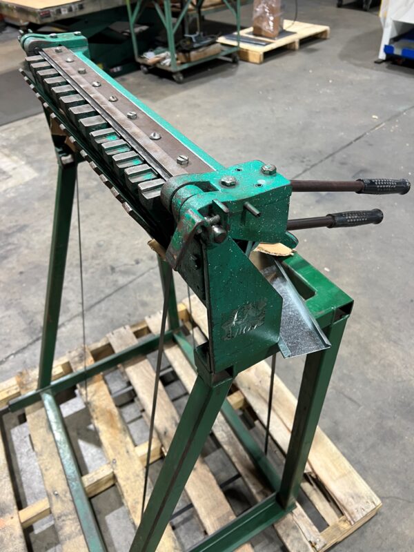 Used Tennsmith 24 Cleat Bender & Stand