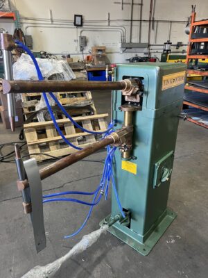 Demo Tin Knocker 1524 Spot Welder